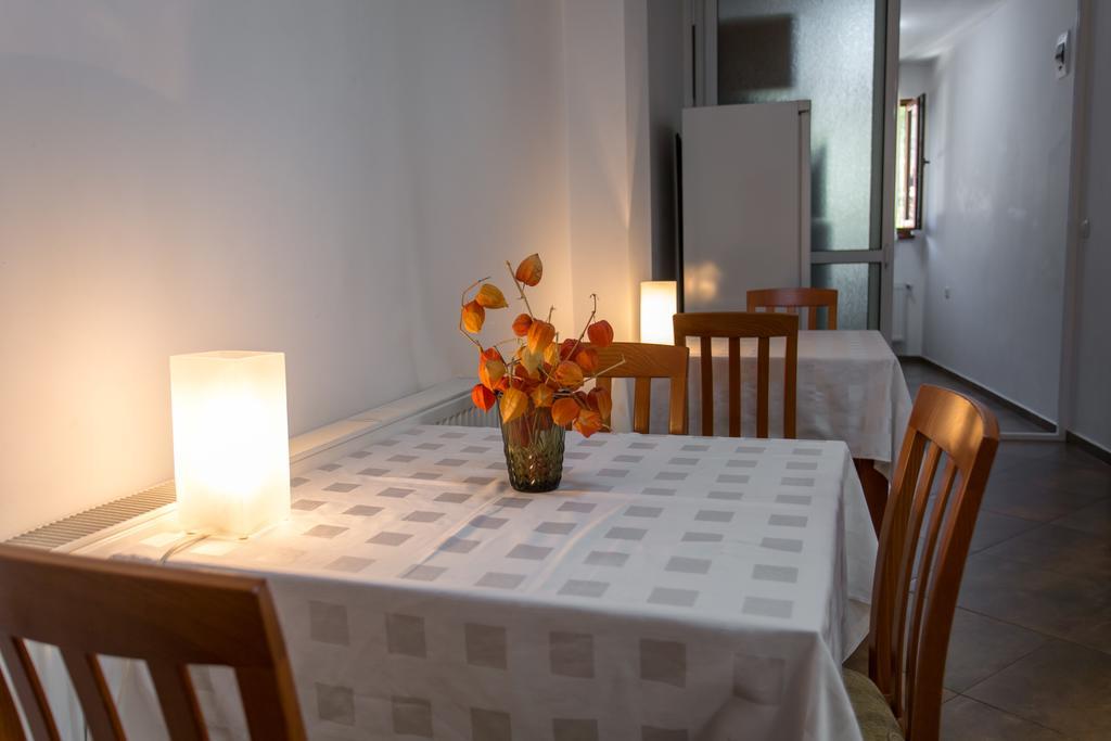 Hera Guest House Chiflik Esterno foto