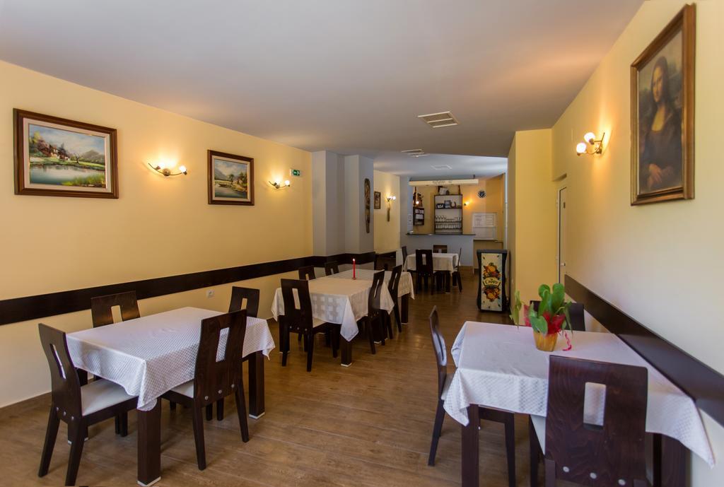 Hera Guest House Chiflik Esterno foto